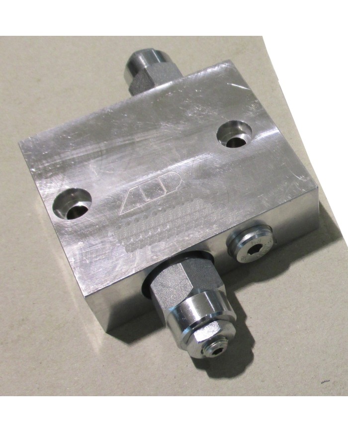 G1/2" G1/4" 80L/min 210bar