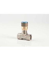 In line double-acting flow control valves